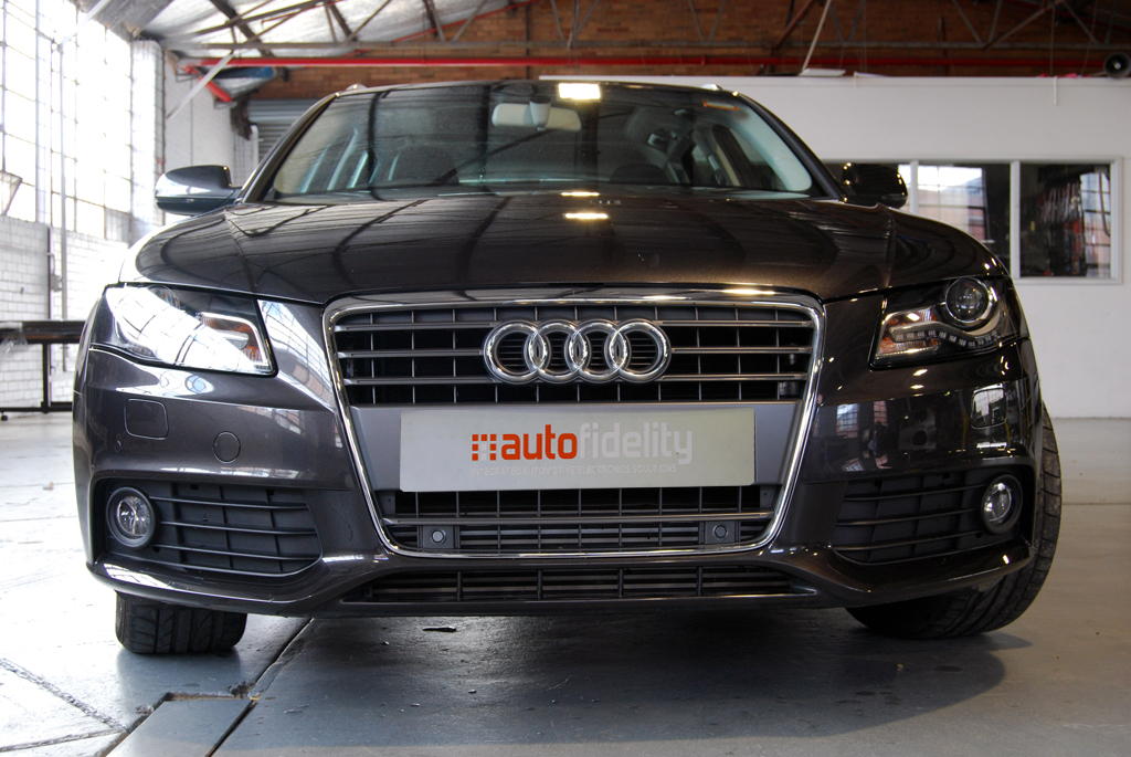 Audi Parking System Plus Front & Rear Park Distance Control Sensor System  Retrofit for Audi A4 8K - autofidelity