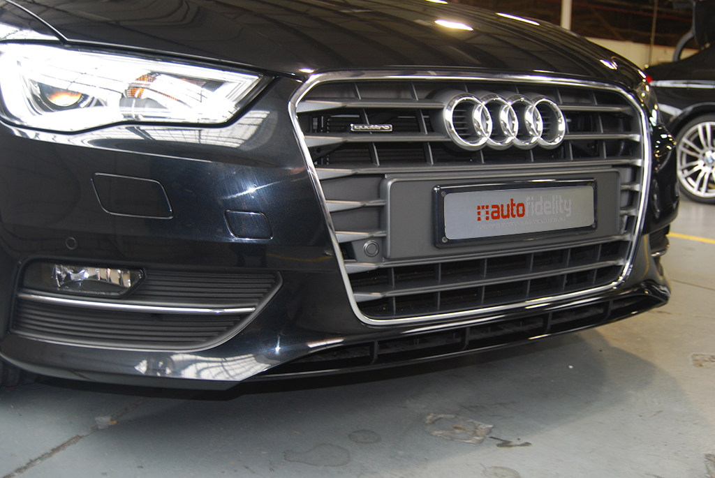 Audi Parking System Plus Front Park Distance Control Sensor System