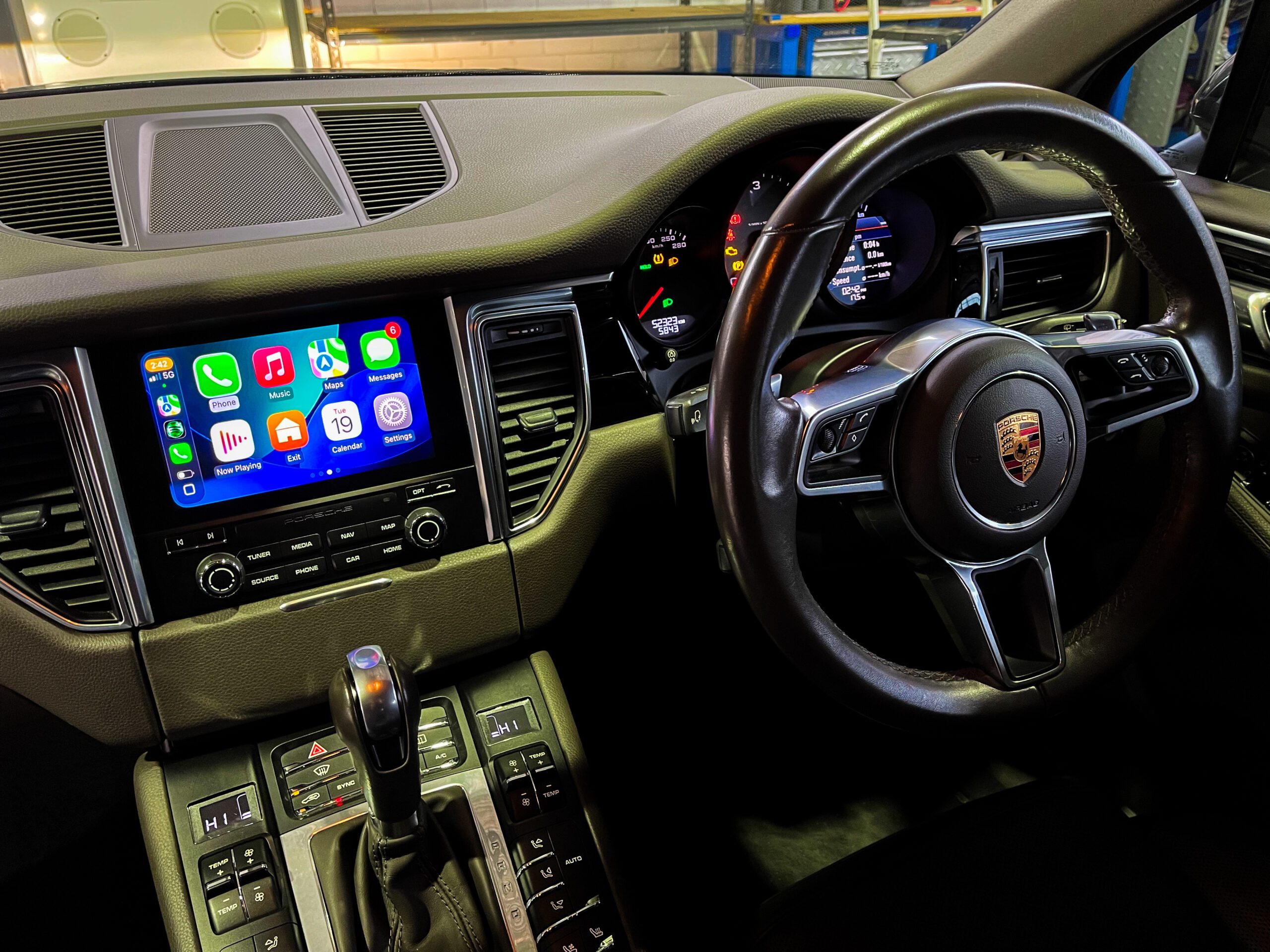 Porsche PCM4