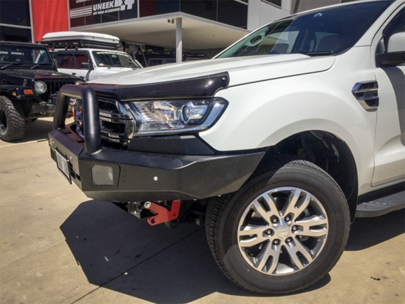 Ford Everest Commander bull bar | autofidelity